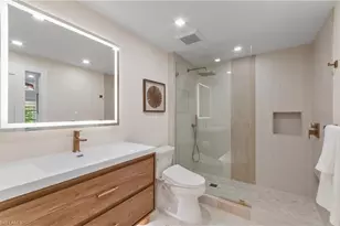 1686 Blue Point Ave, Naples, FL 34102 - Photo 21