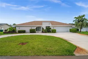 421 Palm River Blvd, Naples, FL 34110 - Photo 35