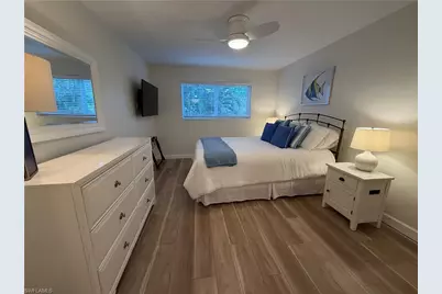 180 Turtle Lake Ct #206, Naples, FL 34105 - Photo 7