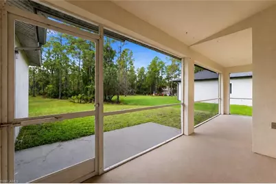 2440 31st Ave NE, Naples, FL 34120 - Photo 9