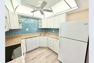509 Roma Ct #107, Naples, FL 34110 - Photo 5