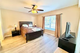 509 Roma Ct, Naples, FL 34110 - Photo 11
