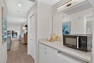 4451 Gulf Shore Blvd N, Naples, FL 34103 - Photo 37