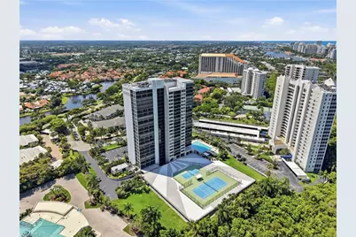 5601 Turtle Bay Dr #302, Naples, FL 34108 - Photo 35