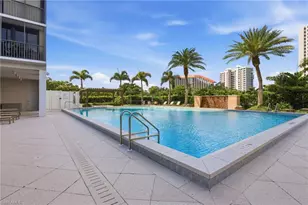 5601 Turtle Bay Dr, Naples, FL 34108 - Photo 25