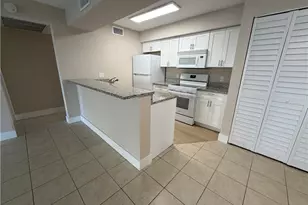 5317 Summerlin Rd, Fort Myers, FL 33919 - Photo 5