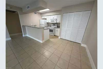 5317 Summerlin Rd #1702, Fort Myers, FL 33919 - Photo 9
