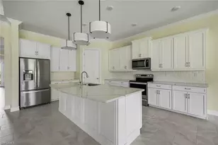 28113 Captiva Shell Loop, Bonita Springs, FL 34135 - Photo 7