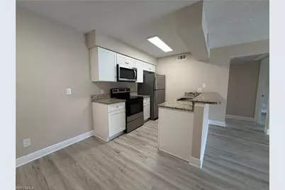 5315 Summerlin Rd #1504, Fort Myers, FL 33919 - Photo 7