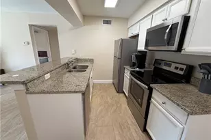 5327 Summerlin Rd, Fort Myers, FL 33919 - Photo 9