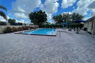 5327 Summerlin Rd, Fort Myers, FL 33919 - Photo 23