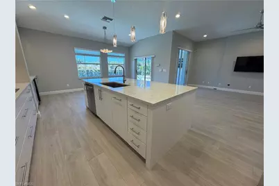 7080 Timberland Cir, Naples, FL 34109 - Photo 17
