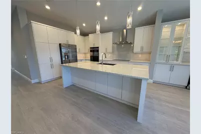 7080 Timberland Cir, Naples, FL 34109 - Photo 9
