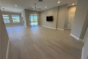 7080 Timberland Cir, Naples, FL 34109 - Photo 3
