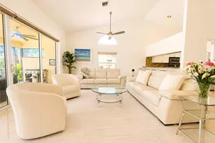 25151 Bay Cedar Dr, Bonita Springs, FL 34134 - Photo 5