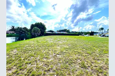 1371 Granada Blvd, Naples, FL 34103 - Photo 11