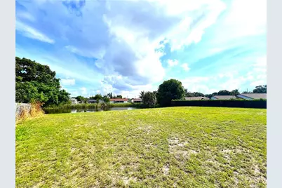 1371 Granada Blvd, Naples, FL 34103 - Photo 5