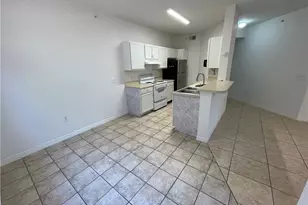 7915 Preserve Cir, Naples, FL 34119 - Photo 7