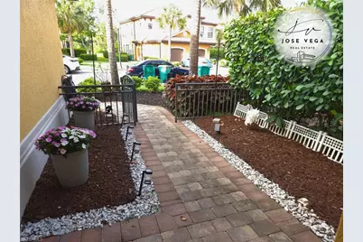 1318 Corso Palermo Ct #3, Naples, FL 34105 - Photo 5