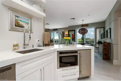 365 5th Ave S #307, Naples, FL 34102 - Photo 11