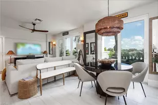 365 5th Ave S, Naples, FL 34102 - Photo 1
