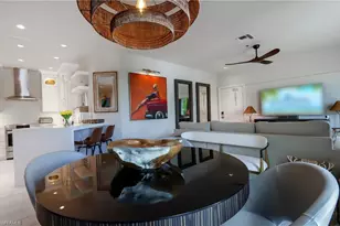 365 5th Ave S, Naples, FL 34102 - Photo 9