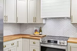 3880 Estey Ave, Naples, FL 34104 - Photo 7