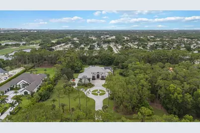 2263 Coach House Ln, Naples, FL 34105 - Photo 49