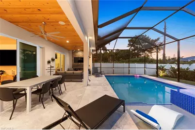 819 91st Ave N, Naples, FL 34108 - Photo 39