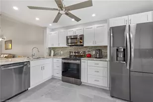 228 Belina Dr, Naples, FL 34104 - Photo 3