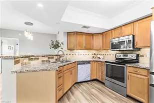 2671 Citrus Lake Dr, Naples, FL 34109 - Photo 7
