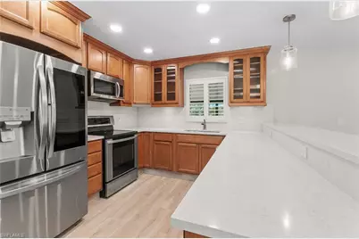 54 Liberty Ln, Naples, FL 34112 - Photo 11