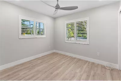 54 Liberty Ln, Naples, FL 34112 - Photo 15