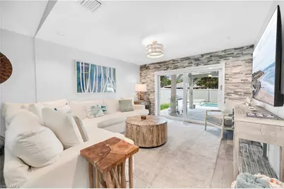 523 107th Ave N, Naples, FL 34108 - Photo 7