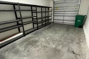 3265 Amanda Ln, Naples, FL 34109 - Photo 21