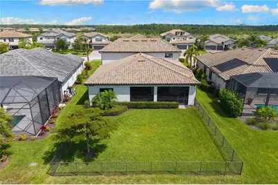 19753 Beechcrest Pl, Estero, FL 33928 - Photo 5