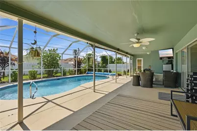 329 SE 16th Pl, Cape Coral, FL 33990 - Photo 13