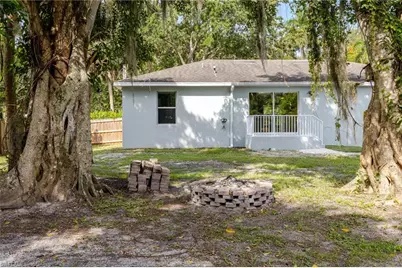 211 Palmacea Rd, Fort Myers, FL 33905 - Photo 29