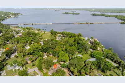 211 Palmacea Rd, Fort Myers, FL 33905 - Photo 43