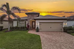 9396 Glenforest Dr, Naples, FL 34120 - Photo 35