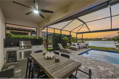 9396 Glenforest Dr, Naples, FL 34120 - Photo 25