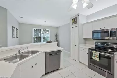 1340 Charleston Square Dr #101, Naples, FL 34110 - Photo 7