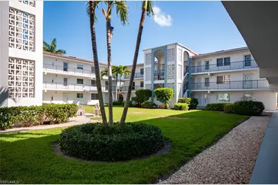 5 High Point Cir W #104, Naples, FL 34103 - Photo 17