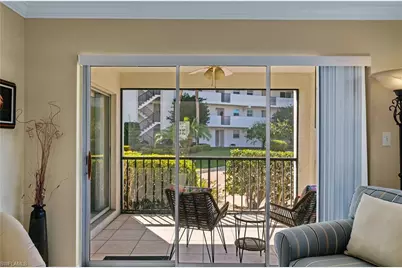 5 High Point Cir W #104, Naples, FL 34103 - Photo 7