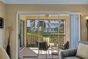 5 High Point Cir W, Naples, FL 34103 - Photo 7