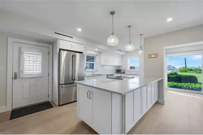 3400 Gulf Shore Blvd N #B2, Naples, FL 34103 - Photo 1