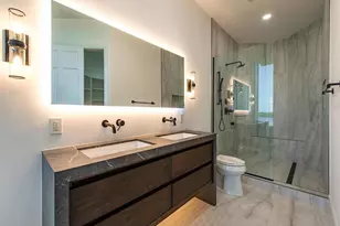 60 Seagate Dr, Naples, FL 34103 - Photo 13