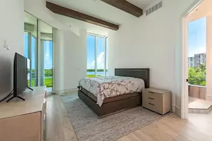 60 Seagate Dr, Naples, FL 34103 - Photo 11