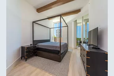 60 Seagate Dr #305, Naples, FL 34103 - Photo 15