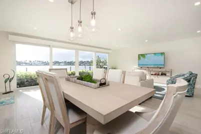 2850 Gulf Shore Blvd N #102, Naples, FL 34103 - Photo 7